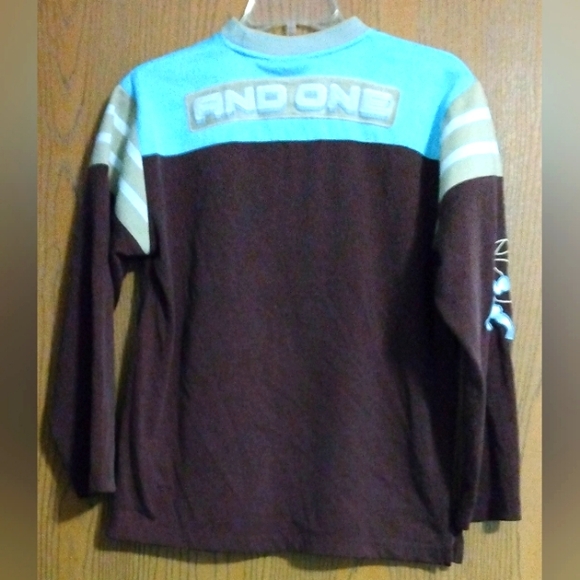 And1 Long Sleeve Jersey Style Sports Shirt size M (10-12)      15-020 - Picture 5 of 5